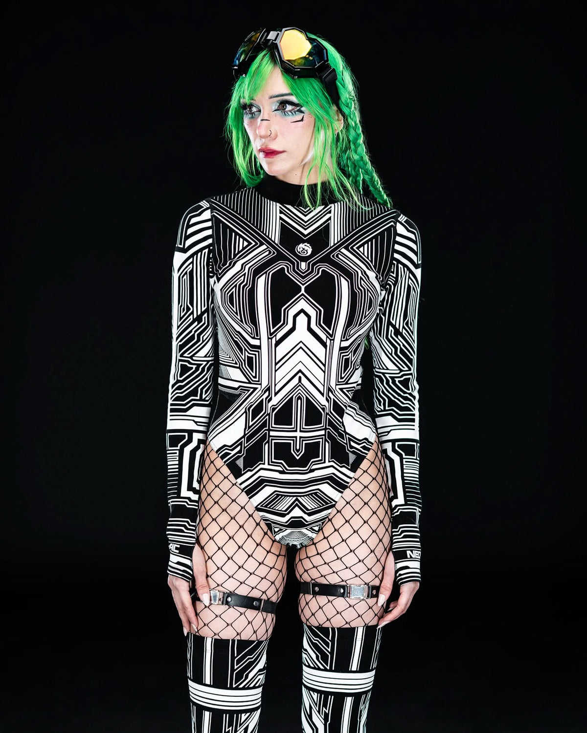 AP3X-7 V2 ZYPHR Bodysuit ( White )